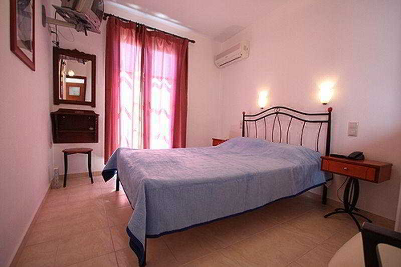 Vakhos Island Hotel Agia Anna  Ngoại thất bức ảnh